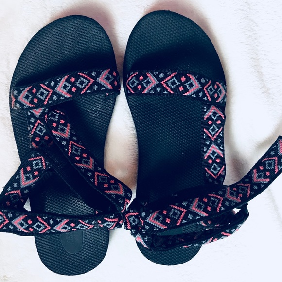 target hiking sandals
